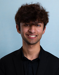DKAHeadshots - 6.jpg