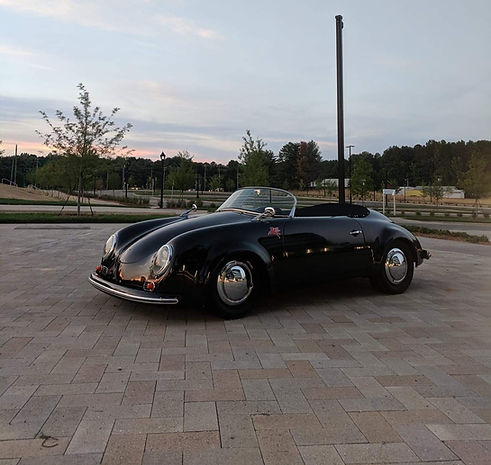 1956PorscheSpeedster_edited.jpg