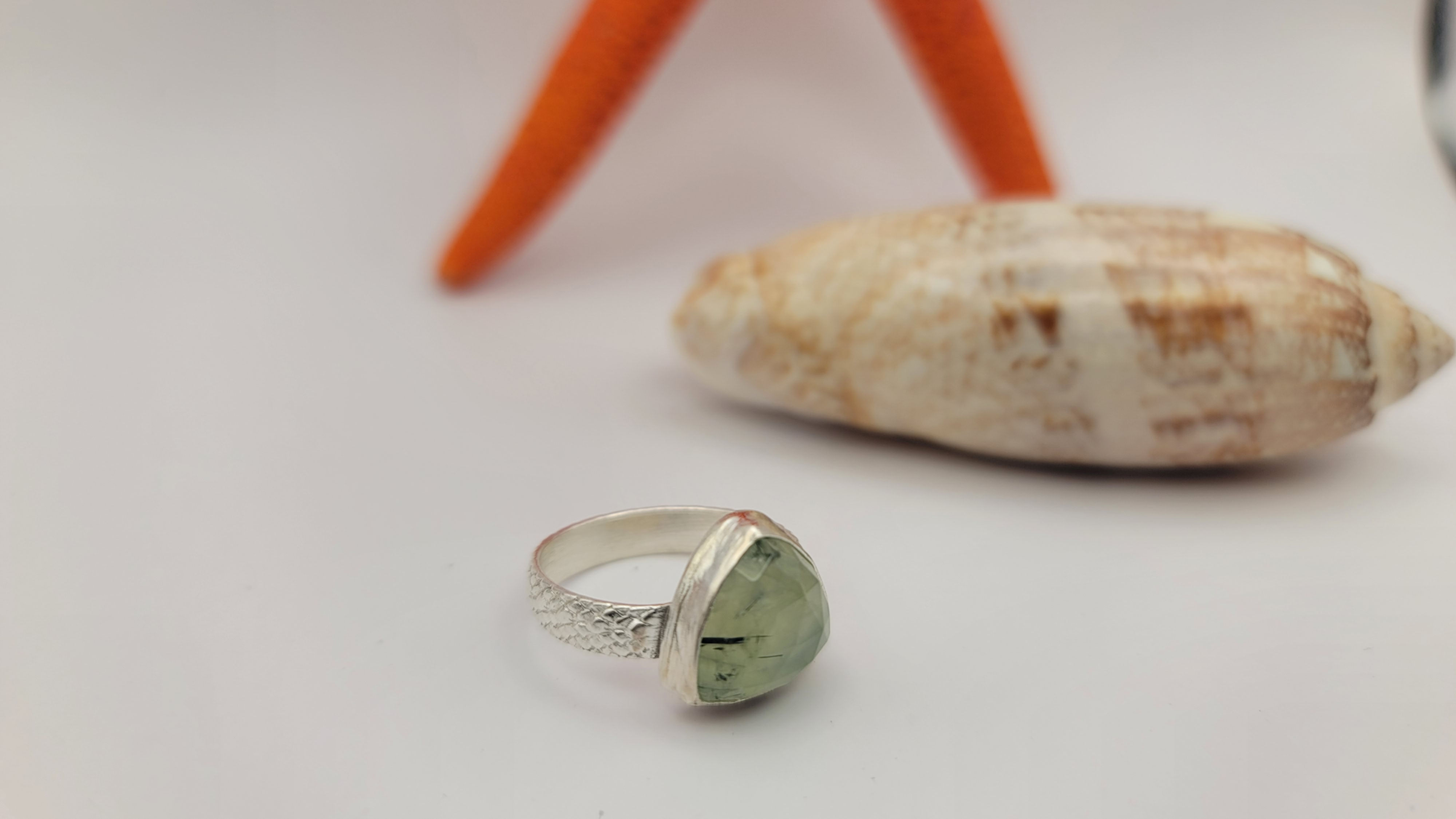 Green Prehnite Ring-Snakeskin Band