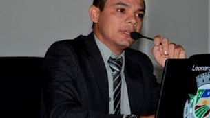 Irecê: Vereador denuncia presidente da Câmara por gastos com escritório de advocacia