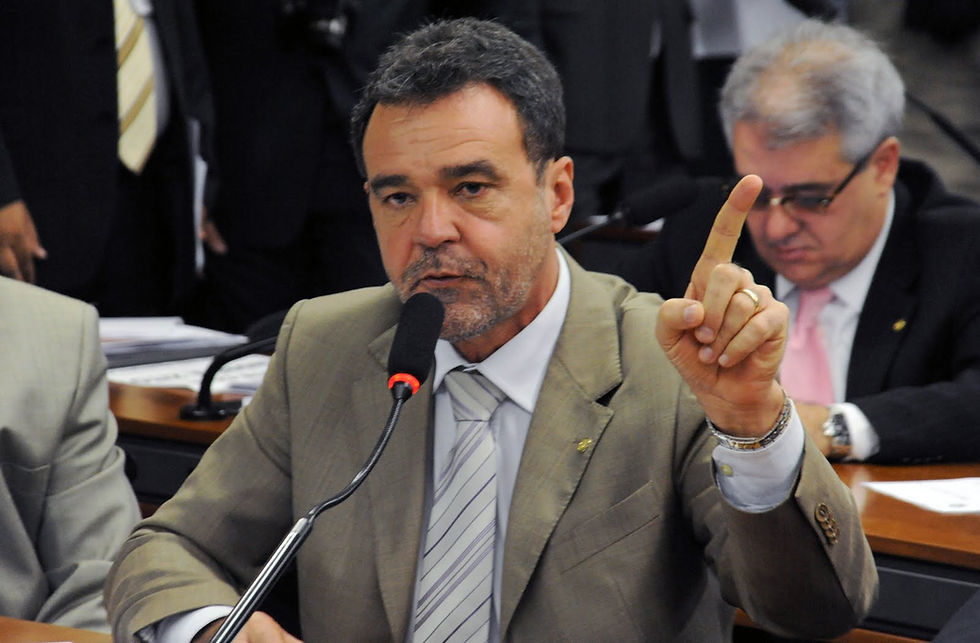 PRE aciona deputado Daniel Almeida e ex-candidato do PCdoB por compra de votos.