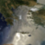 Imagem de satélite da NASA mostrando os incêndios florestais na Grécia em 2 de agosto de 2026