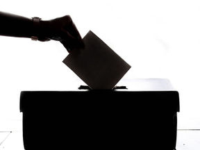 Debate presidencial de 2026 acontece neste domingo sem Lula e Flávio
