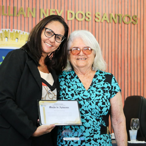 João Dourado: Vereadora Fabinha homenageia em moção de aplausos e reconhecimento a Dra. Laurita.