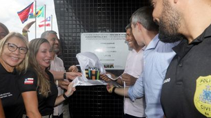 Em Irecê, governador entrega 90 leitos no Hospital Regional e novas sedes da Polícia Civil