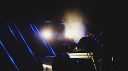 DJ