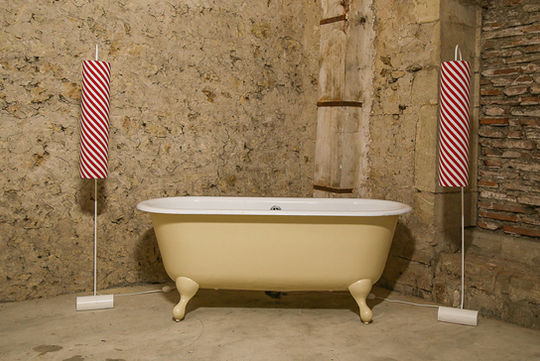 lampadaire-acier-béton-abat-jour-textile