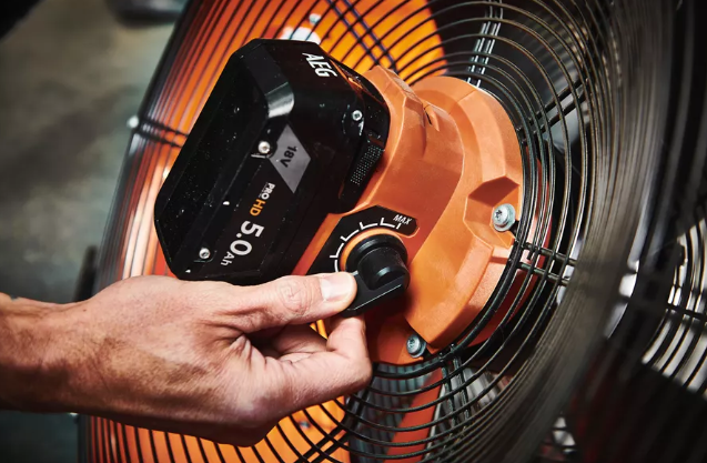Miniatură: Ventilator AEG fără fir - PRO18V Li-io model BDF 18-0