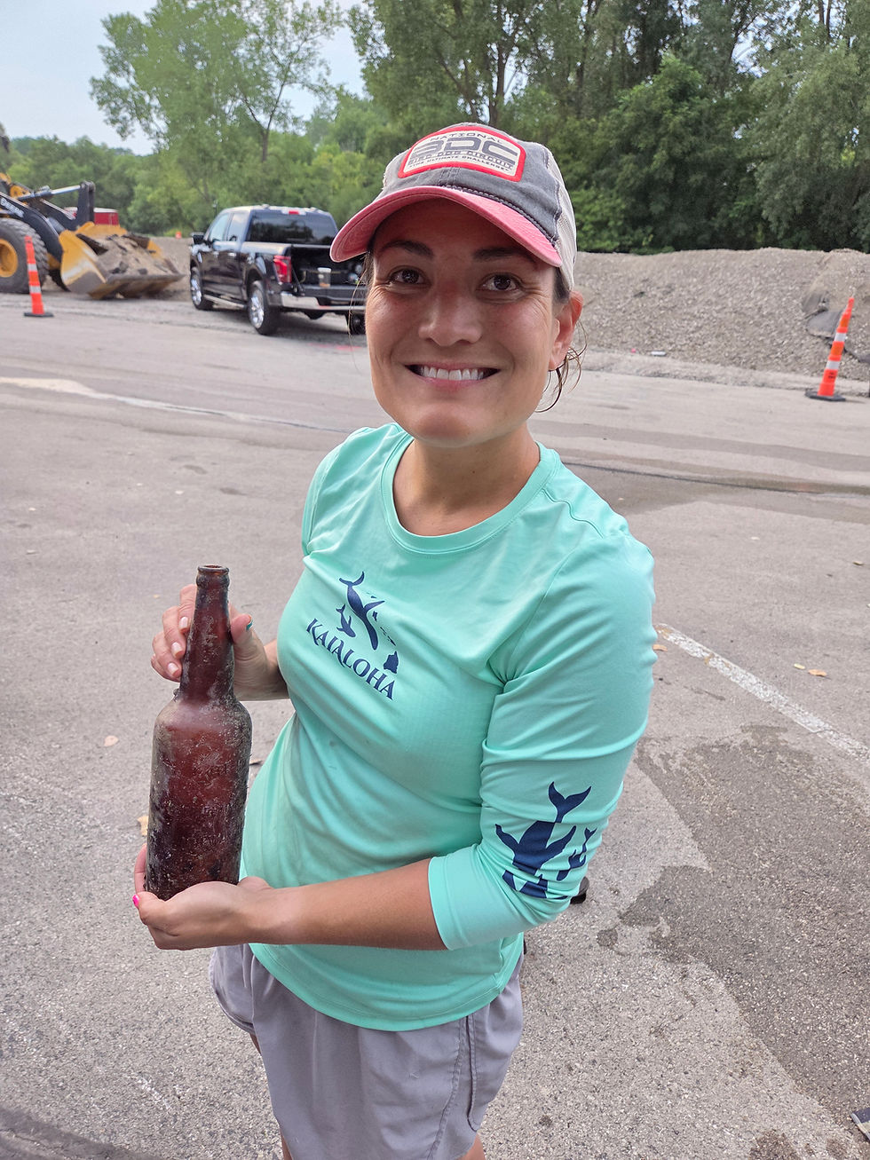 Megan sporting a great find