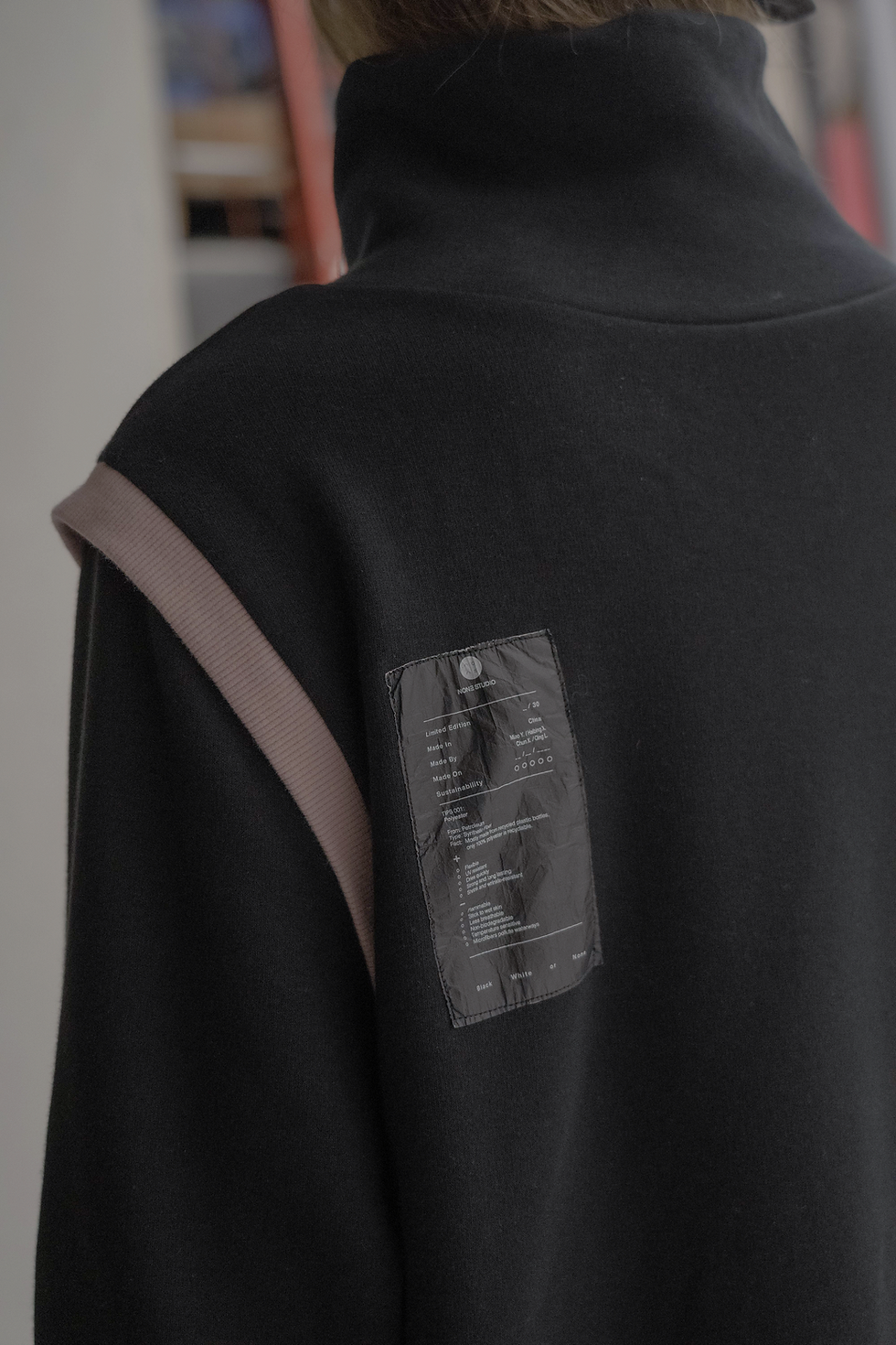 縮圖：TURTLENECK LONG SWEATSHIRT