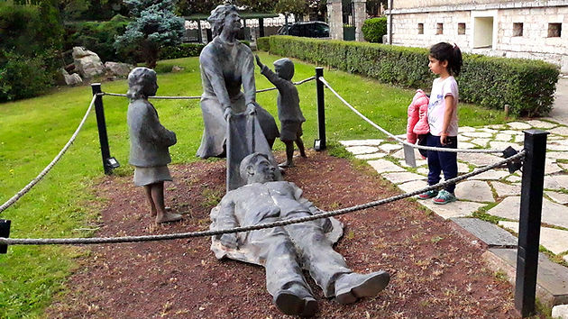 Kalavryta tour. Memorial