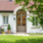 maison avec une clé de porte.jpg