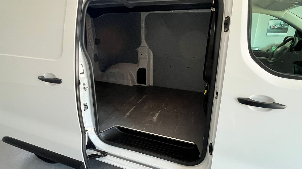 Miniatura: Fiat SCUDO L2H1 1.5 BlueHdi 120cv MT6 LOUNGE