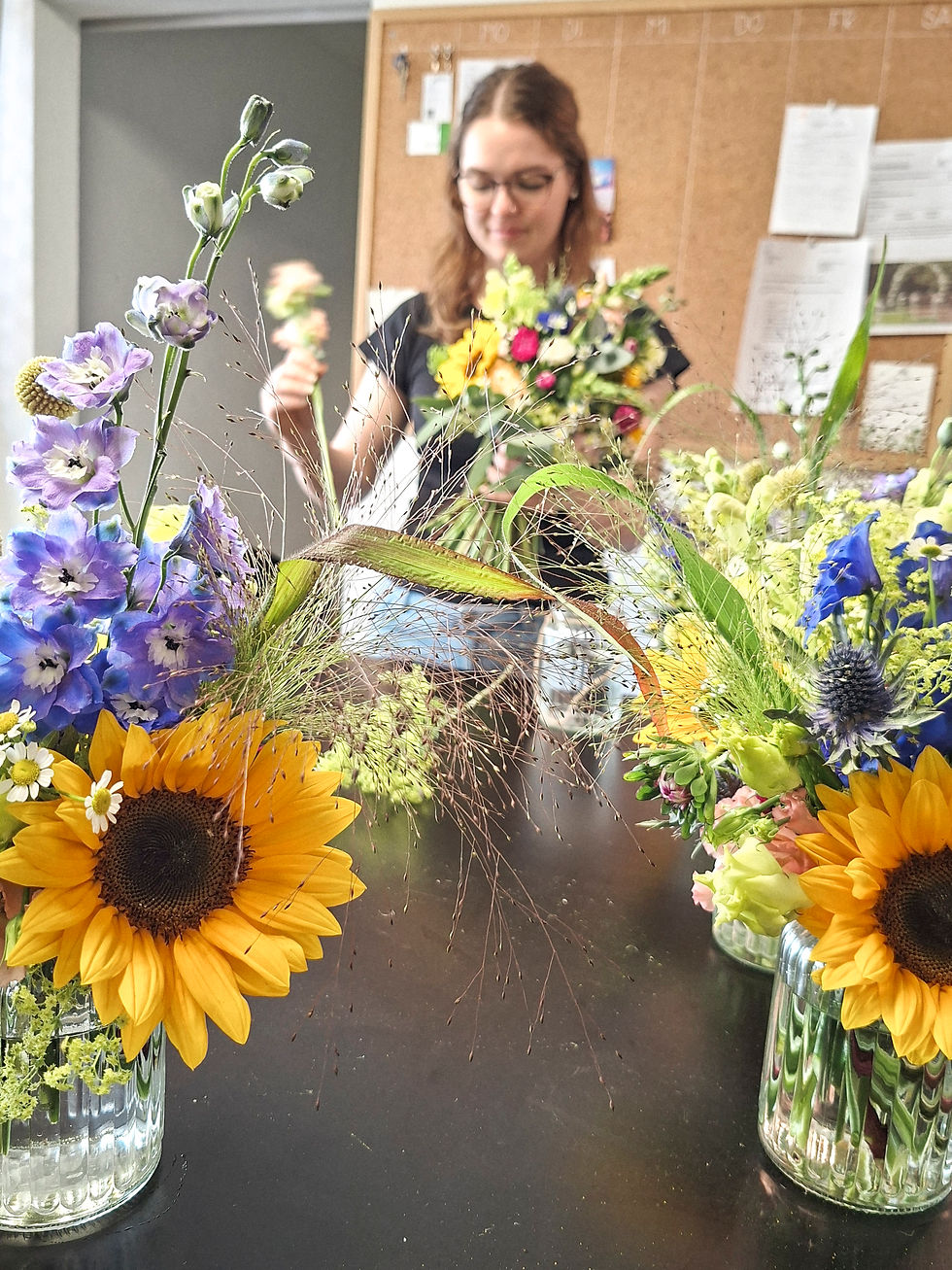 bluamaecka 25-150452.jpg