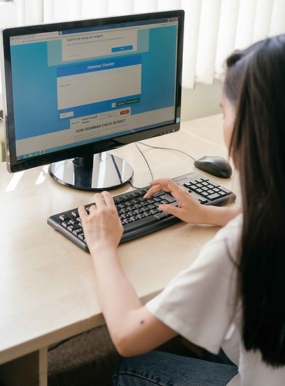 student using computer for GED