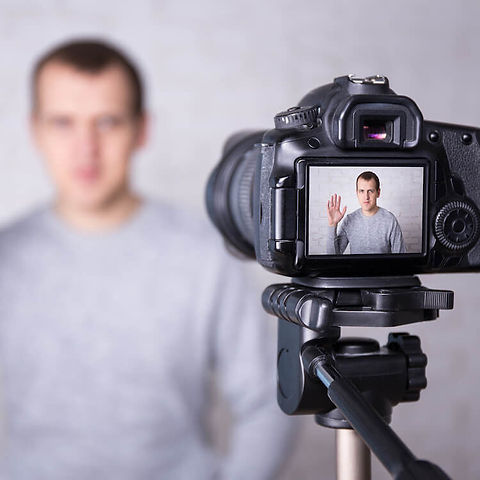 going-away-gift-record-a-video-message-2-750x750.jpeg