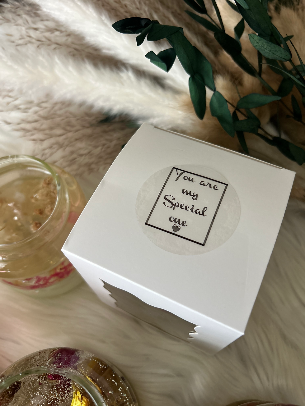 Thumbnail: Scented mali