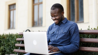 A wallet that allows people in Sub-Saharan Africa to send and receive money directly on their phone