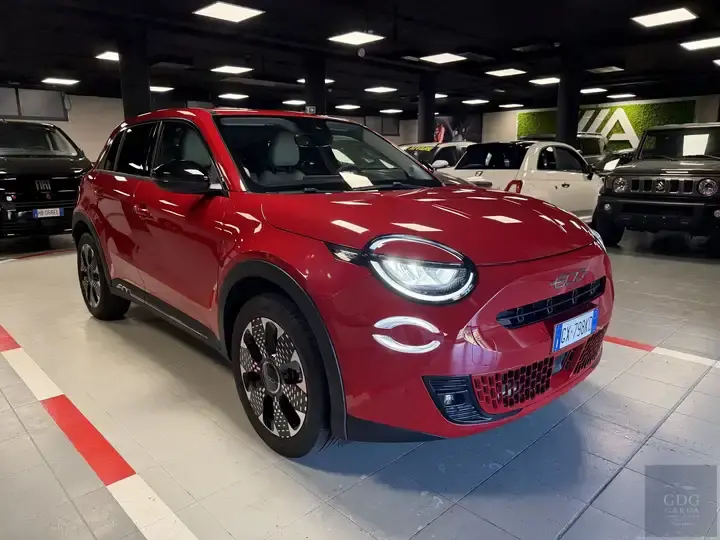 Miniatura: FIAT 600 1.2 HYBRID LA PRIMA AUTOMATICA