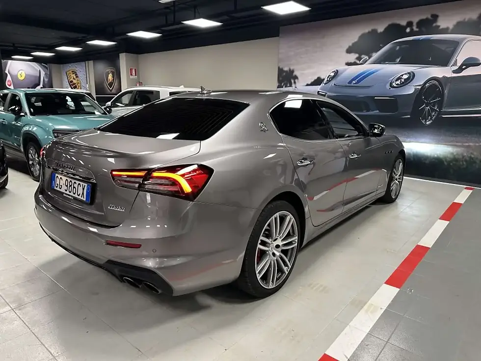 Miniatura: Maserati Ghibli III 2.0 MHEV Gransport 330cv