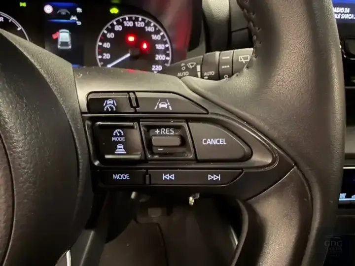 Miniatura: Toyota Yaris