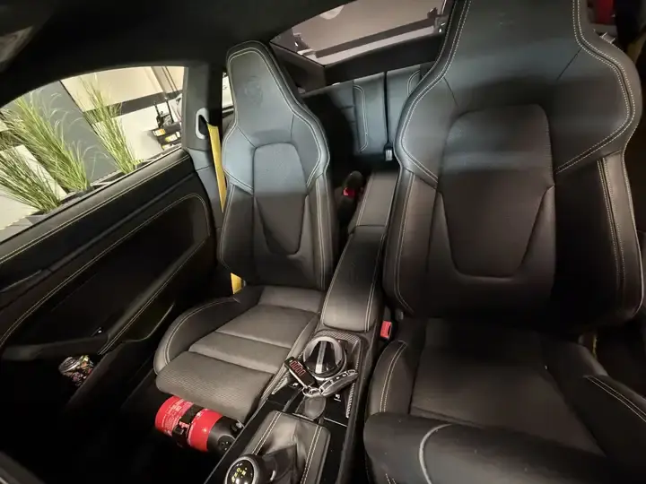 Miniatura: Porsche 911 GT3