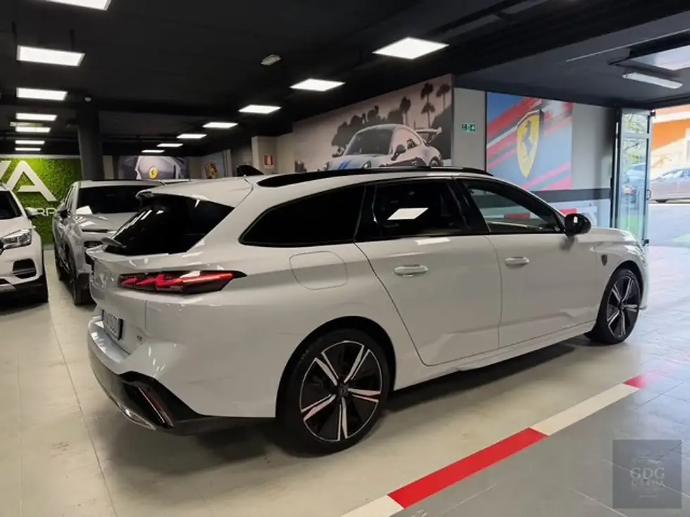 Miniatura: Peugeot 308 SW 1.2 PureTech GT