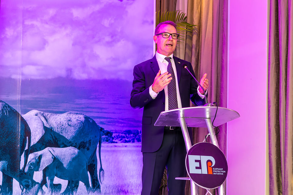 Le PDG de l'EPI, John E. Scanlon AO, s'exprimant lors d'un événement à Nairobi