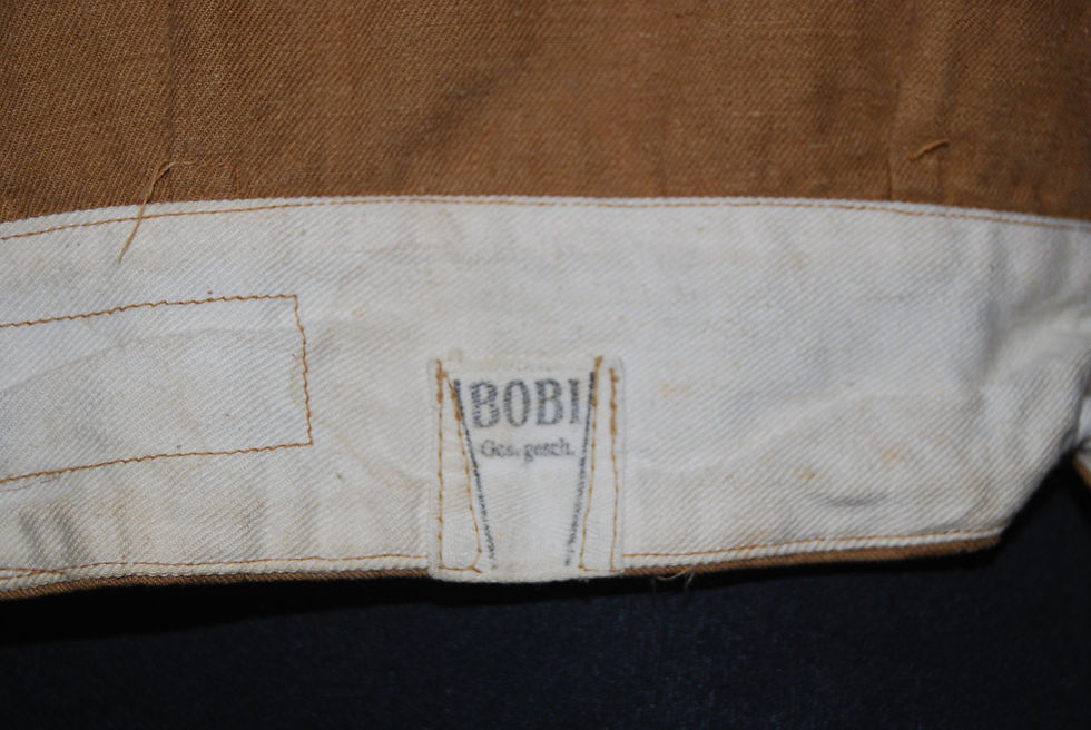 ベルトフックは欠品していた。ねじ込みタイプのものを使う。