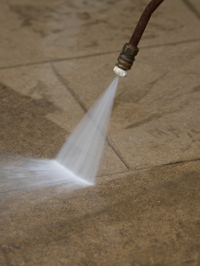 pressure washing wand cleaning ground