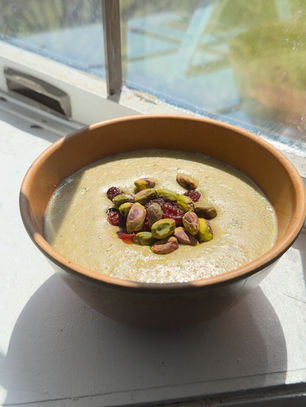 Creamy Pistachio Porridge