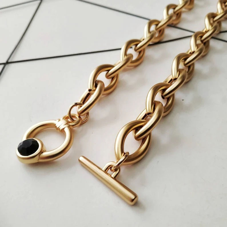 Thumbnail: שרשרת חוליות עיניים עם סוגר טי