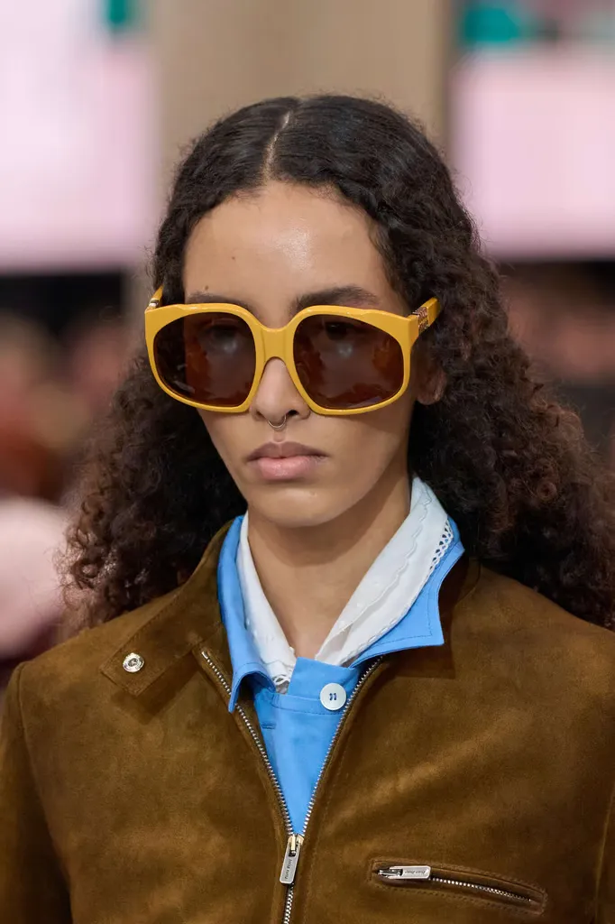 MiuMiu Primavera/Verão 2025 - Apostas de tendências moda para 2025