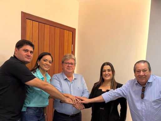 Reunião com João Azevêdo garante polo de confecções, pavimentação e arena esportiva para Zabelê