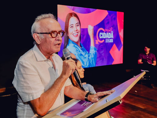 Prefeito lança programa de capacitação profissional para moradoras do Complexo Beira Rio