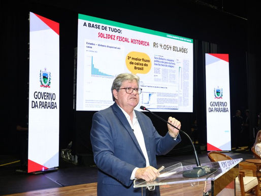 João Azevêdo presta contas à população da Paraíba e destaca legados em áreas como Saúde e Educação