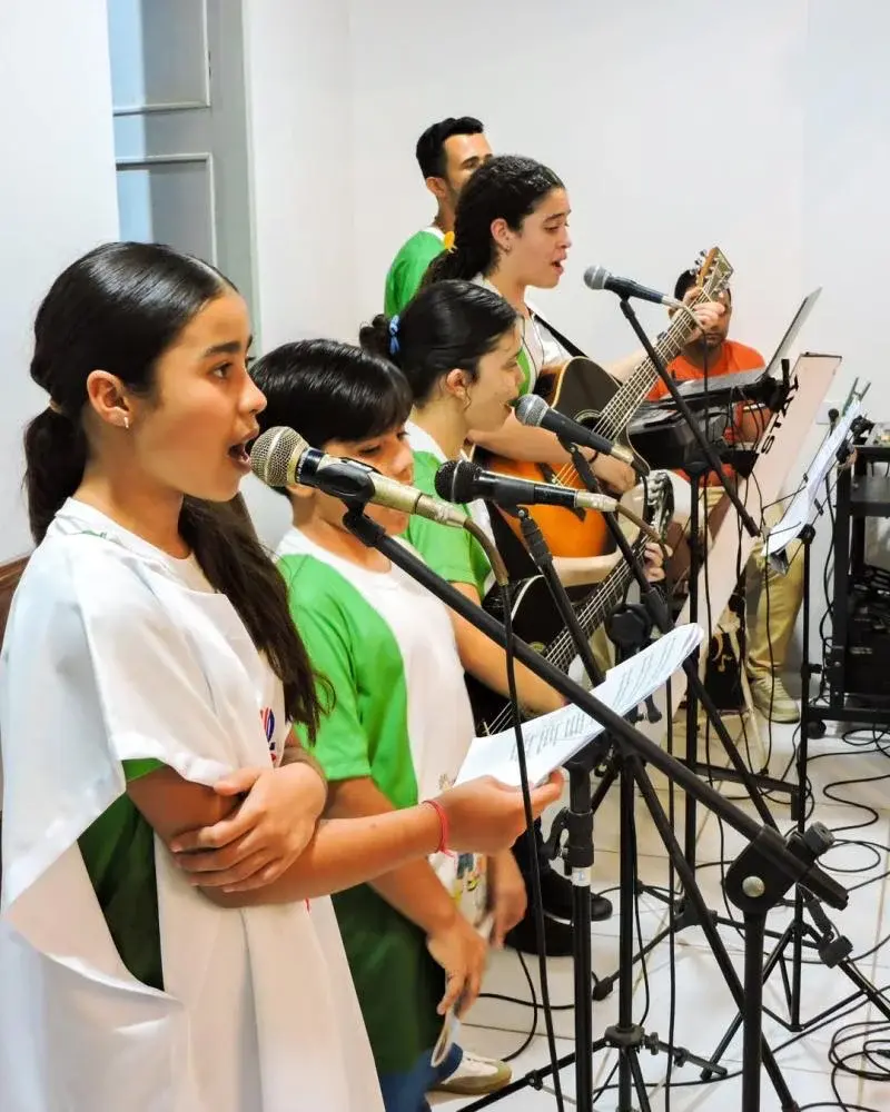 Zabelê celebra Nossa Senhora das Dores com música, balé e integração comunitária