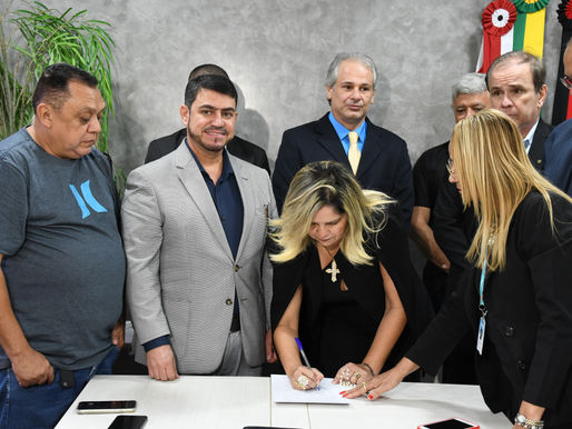 RaÃssa Lacerda toma posse e aumenta representatividade feminina na CMJP