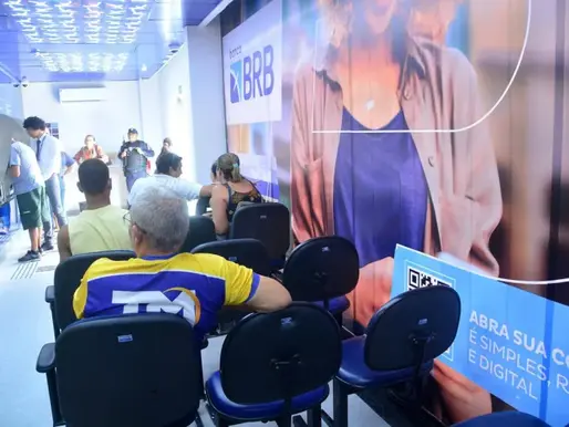 PMJP antecipa salários de agosto e servidores podem efetuar transações via app BRB Mobile