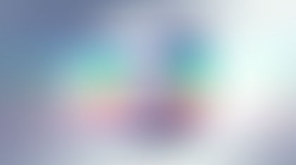 Jornalista surge nos bastidores da Globo e é comparada à Dona Florinda