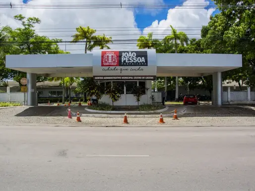 Prefeitura de João Pessoa paga salários de junho nesta quinta e totaliza R$ 350 milhões injetados na economia da cidade