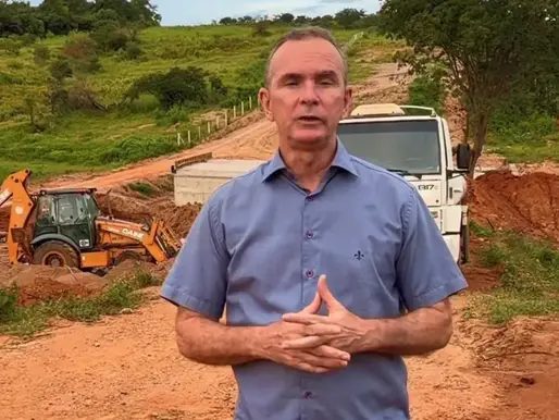 Nilson Lacerda denuncia paralisação da PB-400 e cobra retomada urgente da obra em Conceição