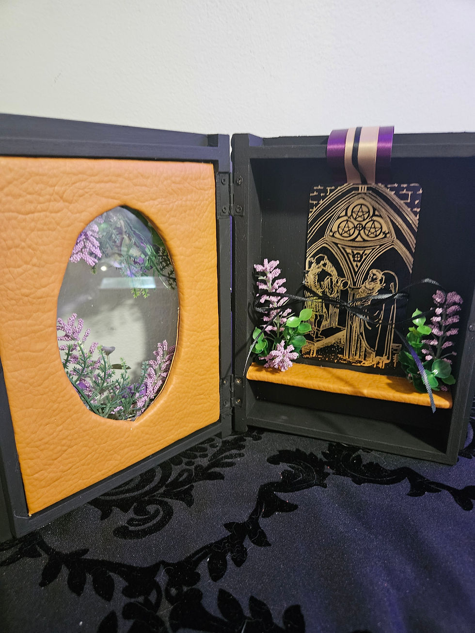 Thumbnail: Tarot Card Storage Box
