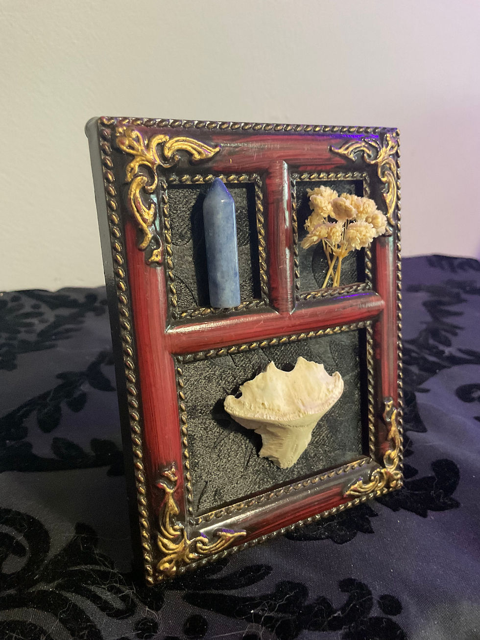Thumbnail: Small Oddities Frame