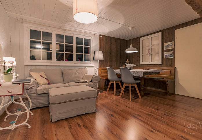 Ferienhaus, Berghütte, Maiensäss, Almhütte, Alphütte, Hütte, Rustico mieten www.berghuetten-mieten.ch rent cabin Switzerland