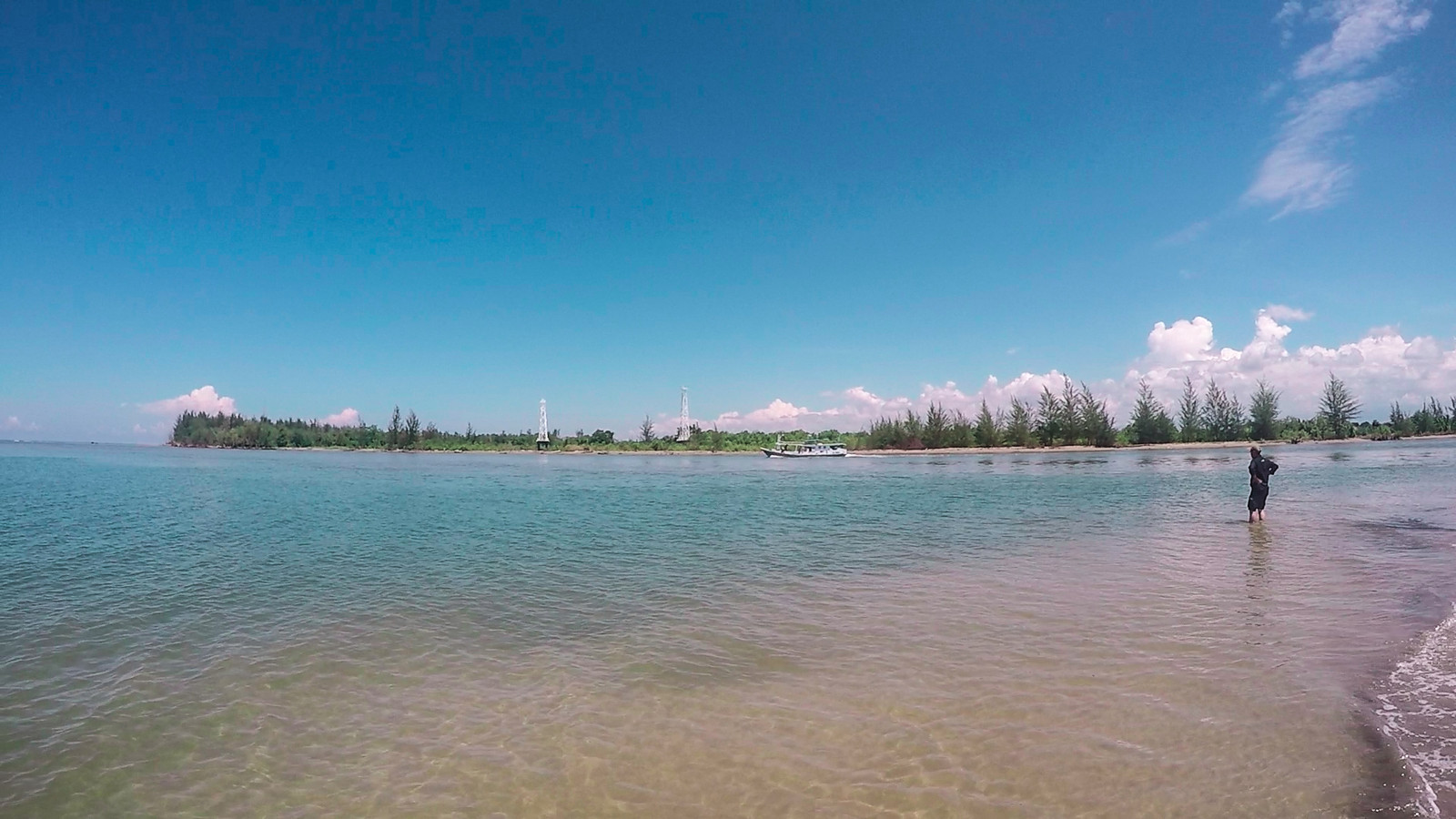 Pantai Gusung Kintap