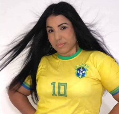 Influenciadora critica exposição pública de desentendimento entre Michelle e Flávio Bolsonaro