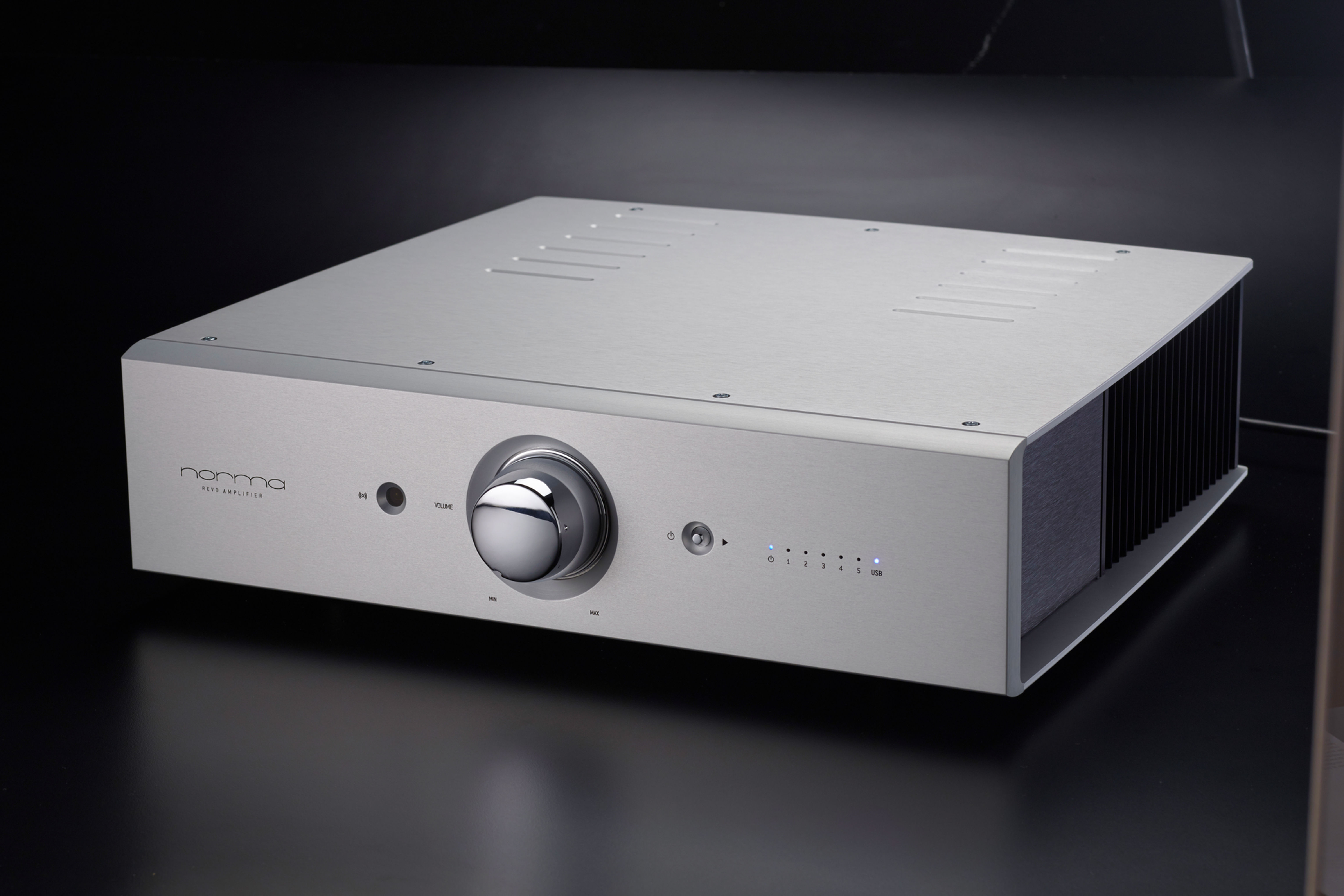 Norma Audio Revo IPA-140B Integrated Amplifier