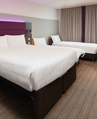 ID5-hybrid-family-room-1.jpg
