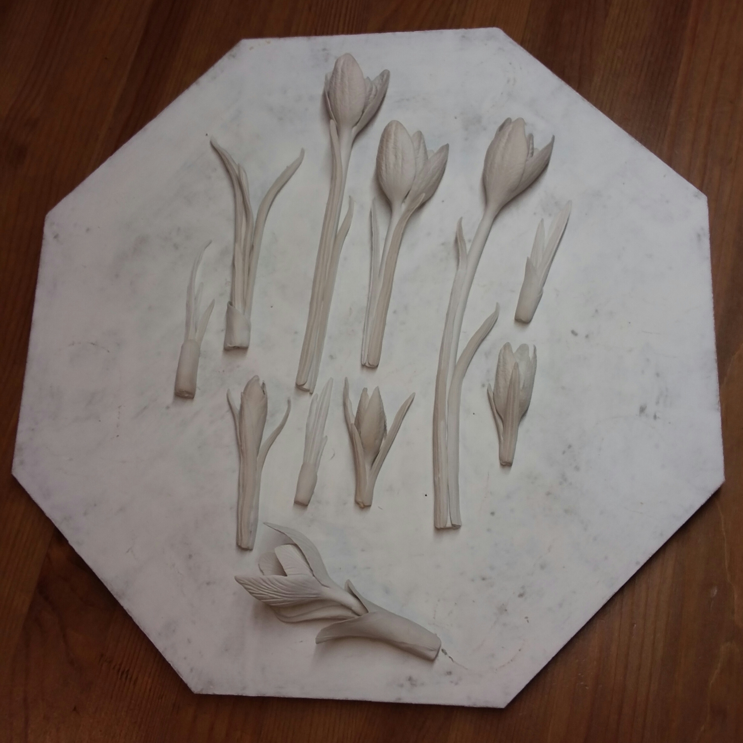 Creation ceramic flowers